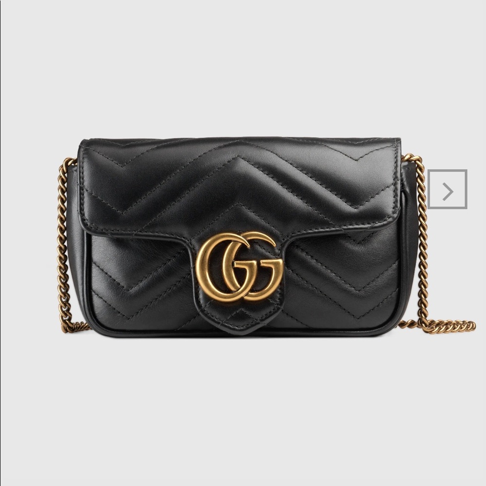 Black GG Marmont matelassé super mini bag